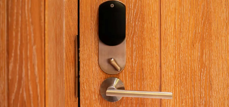 Automatic Locking Door Knob Sacramento